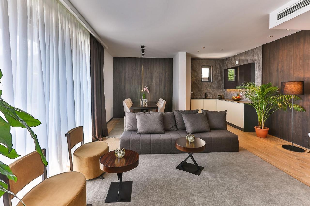 Green Stone Apartments Hotel Rafajlovići Buitenkant foto